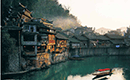 長(zhǎng)沙到張家界溶洞奇觀黃龍洞、地質(zhì)公園張家界國(guó)家森林公園汽車(chē)三日游（早班）